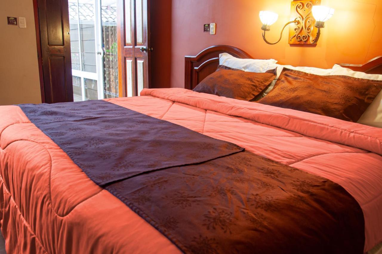 Hotel Campanario 3*